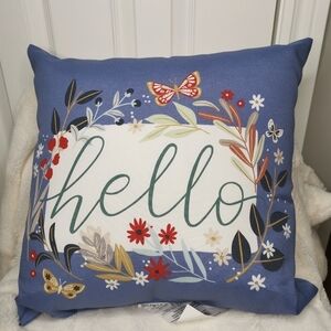 🌻2/$25🌻Hampton Bay‎ Outdoor Decor Pillow ,  Floral Graphic
